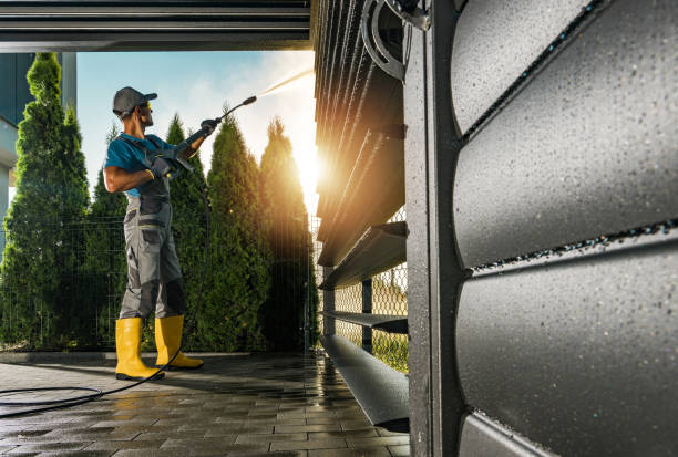 Best Deck Pressure Washing  in Helena Flats, MT